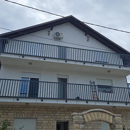 Apartment Sea Land 1